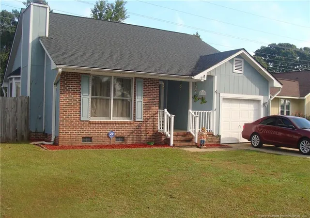 2nd image of 5958 Chambrian Dr, Fayetteville, NC 28314 | MLS# 670249