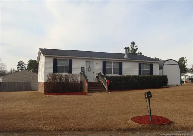 Homes for sale in Spring Lake, NC | 170 Jamestown Dr, Spring Lake, NC 28390 | MLS# 677073