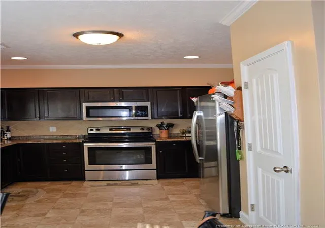 Photo 3 of Sale Pending at 4813 Cedar Pass Dr, Hope Mills, NC 28348 | MLS# 677663 | Listing updated on 2026-07-18