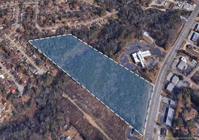 1st image of 6256 Raeford Rd, Fayetteville, NC 28304 | MLS# 682705