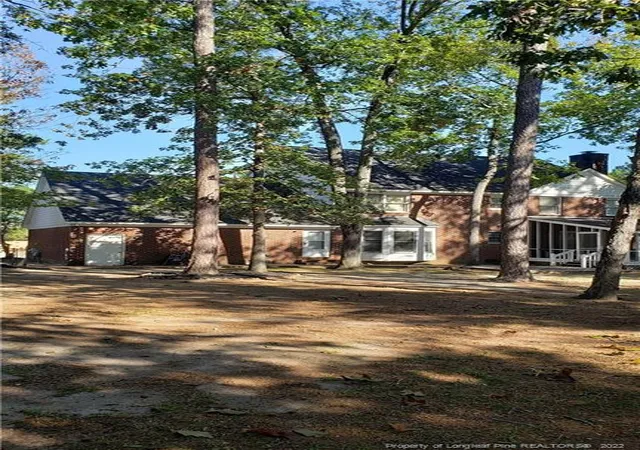 Photo 2 of Sale Pending at 1987 Fairforest Dr, Fayetteville, NC 28304 | MLS# 692201 | Listing updated on 2026-07-18