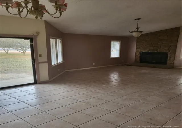 Photo 4 of Sale Pending at 6544 Green Meadow Rd, Fayetteville, NC 28304 | MLS# 696583 | Listing updated on 2026-07-18