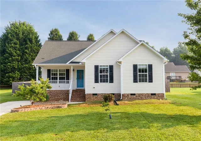 1st image of 205 Esteban Ct, Mebane, NC 27302 | MLS# 128119