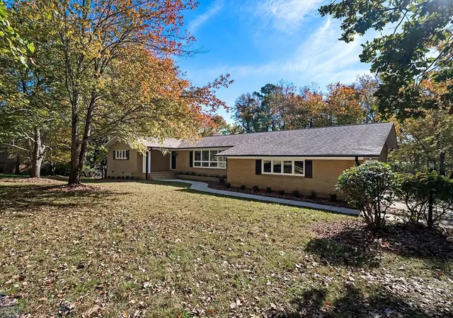 2nd image of 4919 Edinborough Rd, Greensboro, NC 27406 | MLS# 126211