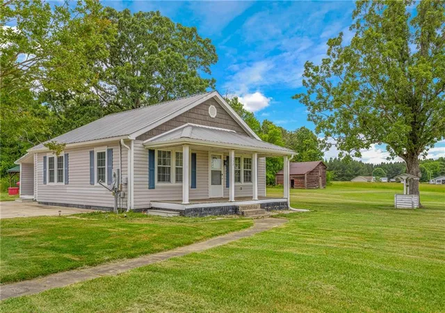 3rd image of 1152 Pagetown Rd, Elon, NC 27244 | MLS# 127572