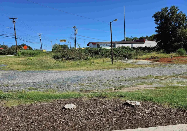 8th image of 2515 Randleman Rd, Greensboro, NC 27406 | MLS# 2531818
