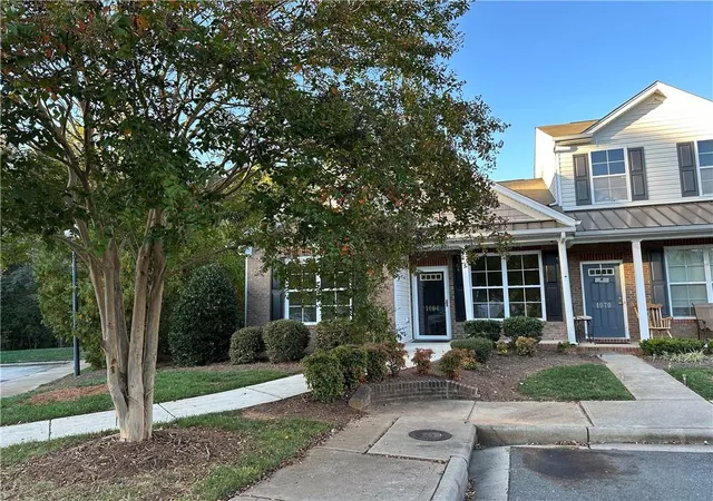 Photo 3 of Sale Pending at 1064 Kelso Ln, Burlington, NC 27215 | MLS# 128816 | Listing updated on 2026-07-18