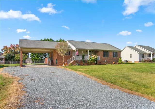 2nd image of 2048 Northcrest Dr, Elon, NC 27244 | MLS# 128828