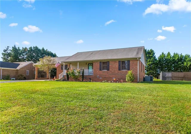 Photo 3 of Sale Pending at 2048 Northcrest Dr, Elon, NC 27244 | MLS# 128828 | Listing updated on 2026-07-18