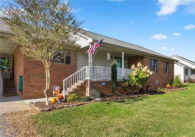 Photo 3 of Sale Pending at 2048 Northcrest Dr, Elon, NC 27244 | MLS# 128828 | Listing updated on 2026-07-18