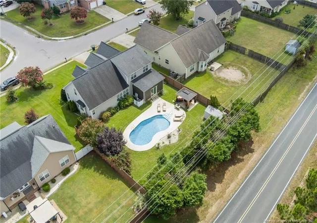 3rd image of 5732 Gentleman Dr, Hope Mills, NC 28348 | MLS# 709477