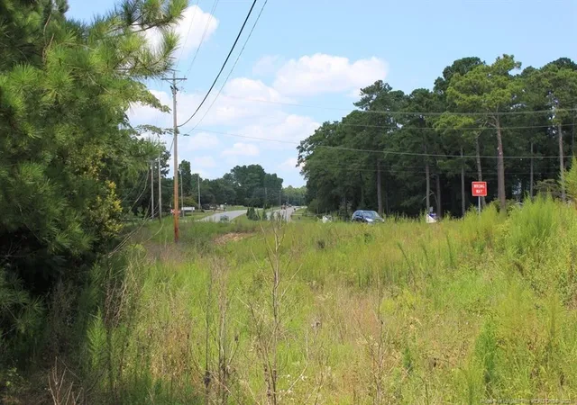 4th image of 5242 Fisher Rd, Fayetteville, NC 28304 | MLS# 709877