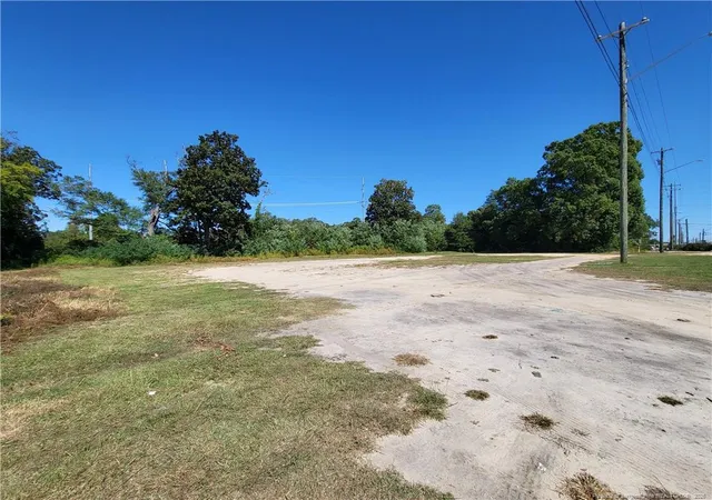 Photo 3 of Land for sale at 3310 & 3312 Raeford Rd, Fayetteville, NC 28303 | MLS# 714031 | Listing updated on 2026-07-18