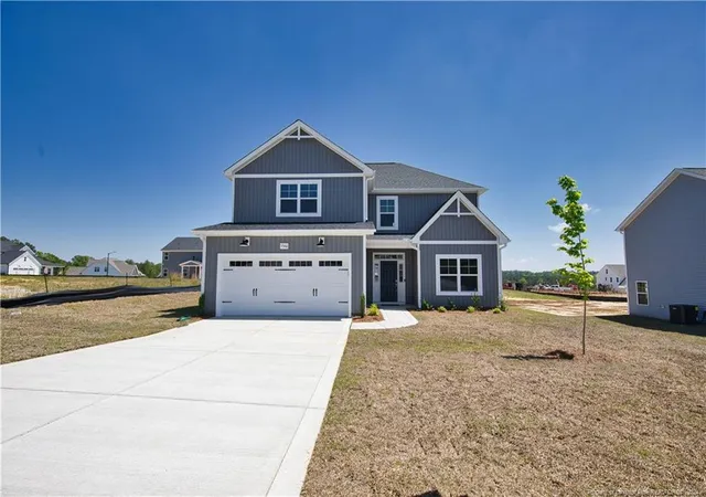 Photo 2 of Sale Pending at 5560 Tall Timbers Dr, Fayetteville, NC 28311 | MLS# 714459 | Listing updated on 2026-07-18