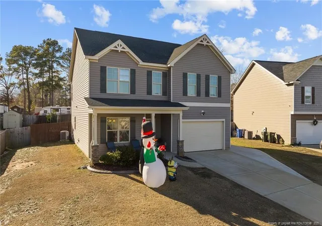 Photo 3 of Sale Pending at 1424 Harvest Hill Ct, Fayetteville, NC 28314 | MLS# 717352 | Listing updated on 2026-07-18