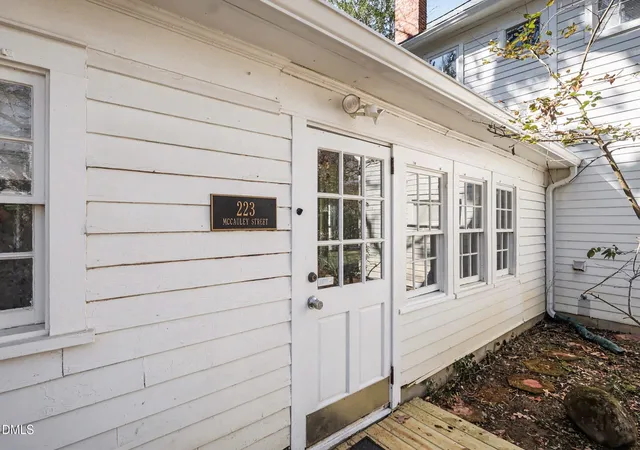 Homes for sale in Chapel Hill, NC | 213-223 Mccauley St, Chapel Hill, NC 27516 | MLS# 10150568