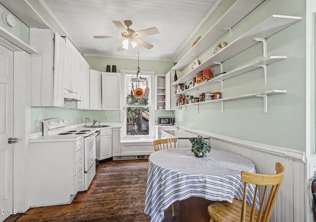 Homes for sale in Chapel Hill, NC | 213-223 Mccauley St, Chapel Hill, NC 27516 | MLS# 10150568