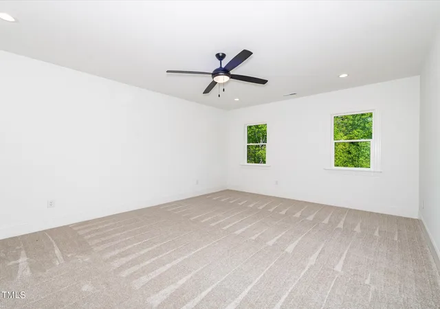 39th image of 122 W Beech Slope Ct, Chapel Hill, NC 27517 | MLS# 10020376