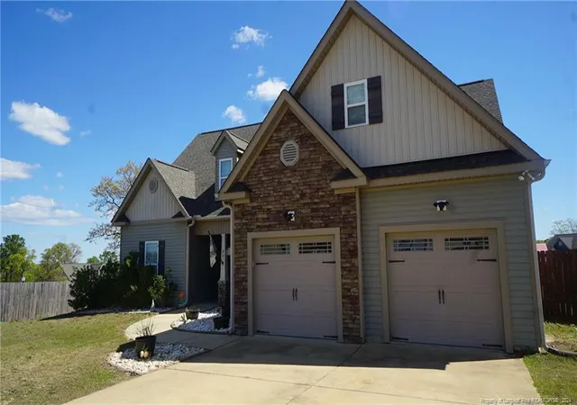 2nd image of 37 Triple Crown Ct, Lillington, NC 27546 | MLS# 722441