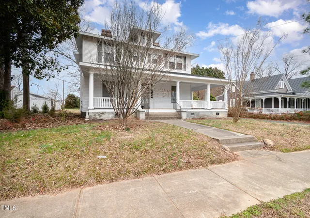 Photo 3 of Multi family home for sale at 510 Piedmont St, Reidsville, NC 27320 | MLS# 10034000 | Listing updated on 2026-09-09
