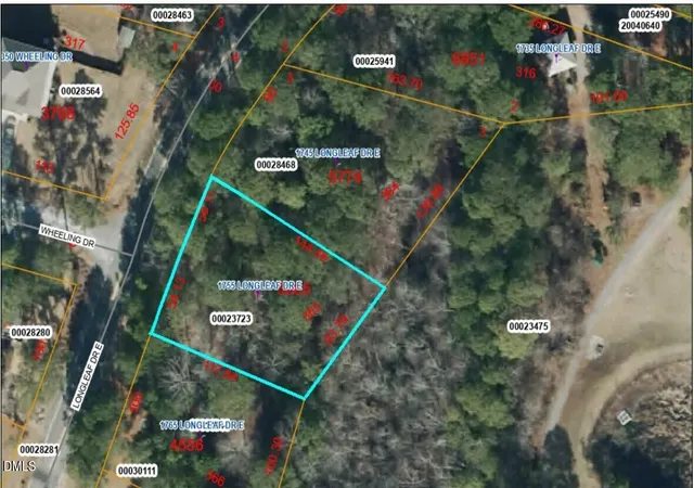 Homes for sale in Pinehurst, NC | 1755 Longleaf Dr E, Pinehurst, NC 28374 | MLS# 10168956