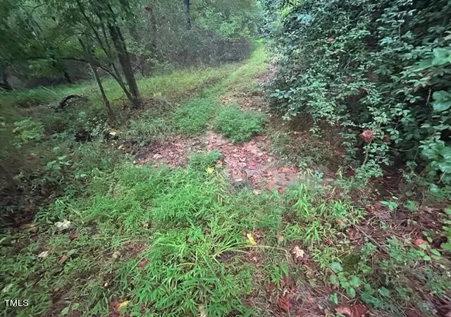 Photo 5 of Sale Pending at 8549 158 Business West Hwy, Henderson, NC 27537 | MLS# 10041633 | Listing updated on 2026-07-18