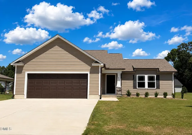 Photo 1 of Single family home for sale at 83 Oakfield Trace Dr, Four Oaks, NC 27524 | MLS# 10046553 | Listing updated on 2026-08-19