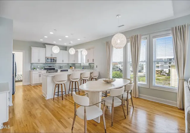 4th image of 807 S Shore Dr #A, Surf City, NC 28445 | MLS# 10046598