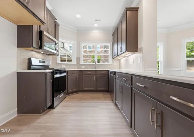 Photo 4 of Townhouse for sale at 1061 Talisker Wy #20, Burlington, NC 27215 | MLS# 10048303 | Listing updated on 2026-09-14
