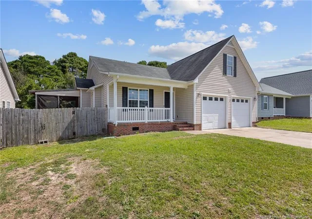 Photo 3 of Sale Pending at 2213 Stornoway Ct, Fayetteville, NC 28306 | MLS# 731682 | Listing updated on 2026-07-18