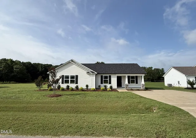 Photo 1 of Sale Pending at 90 Pate Landing Dr, Selma, NC 27576 | MLS# 10078408 | Listing updated on 2026-09-04