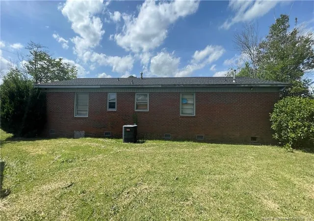 Photo 3 of Single family home for sale at 808 Bronco Ln, Fayetteville, NC 28303 | MLS# 732140 | Listing updated on 2026-10-01