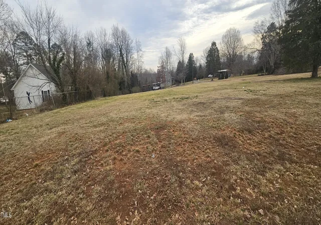 5th image of 878 Old Hollow Rd, Winston Salem, NC 27105 | MLS# 10053353