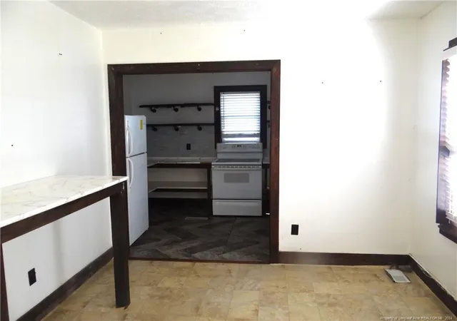 4th image of 105 Kensington Cir, Fayetteville, NC 28301 | MLS# 732205