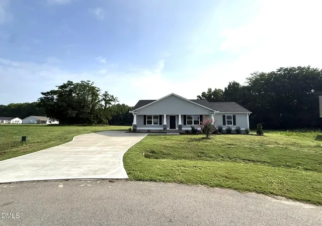 Photo 1 of Sale Pending at 197 Pate Landing Dr, Selma, NC 27576 | MLS# 10078416 | Listing updated on 2026-09-14