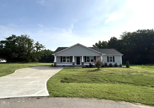Photo 2 of Sale Pending at 197 Pate Landing Dr, Selma, NC 27576 | MLS# 10078416 | Listing updated on 2026-09-14