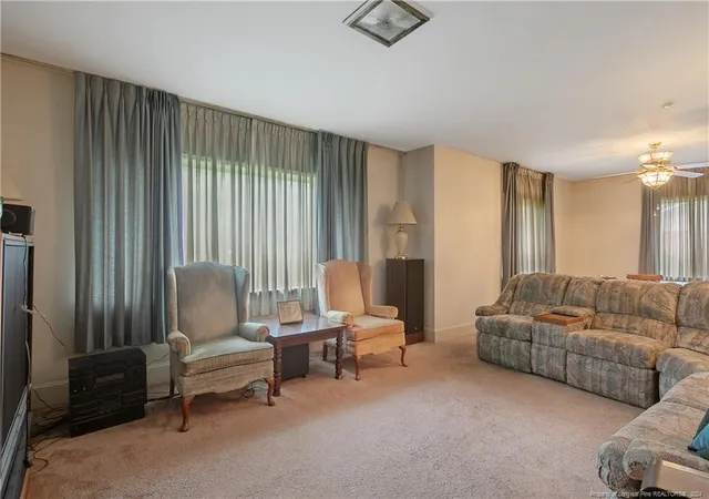 4th image of 1914 Morganton Rd, Fayetteville, NC 28305 | MLS# 733179