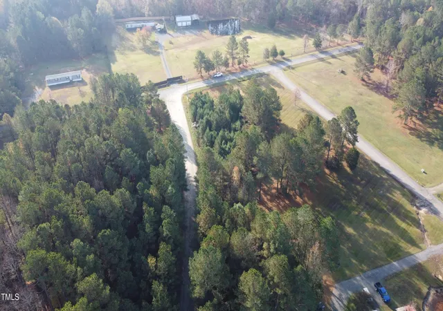 Photo 4 of Sale Pending at 2071 Thad Carey Rd, Oxford, NC 27565 | MLS# 10064049 | Listing updated on 2026-07-18