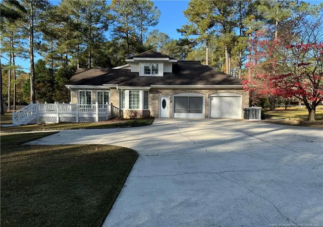 Photo 4 of Sale Pending at 908 E Prospect Ave, Raeford, NC 28376 | MLS# 735322 | Listing updated on 2026-07-18