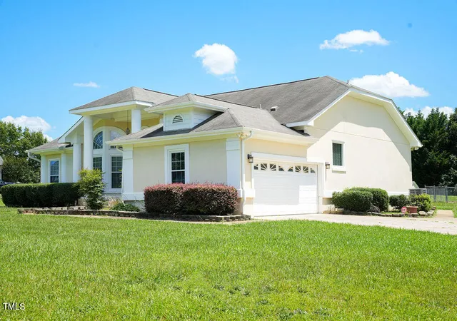Photo 4 of Single Family Residence at 6101 Valentine St, Zebulon, NC 27597 | MLS# 10068056 | | Sold on 2026-06-12