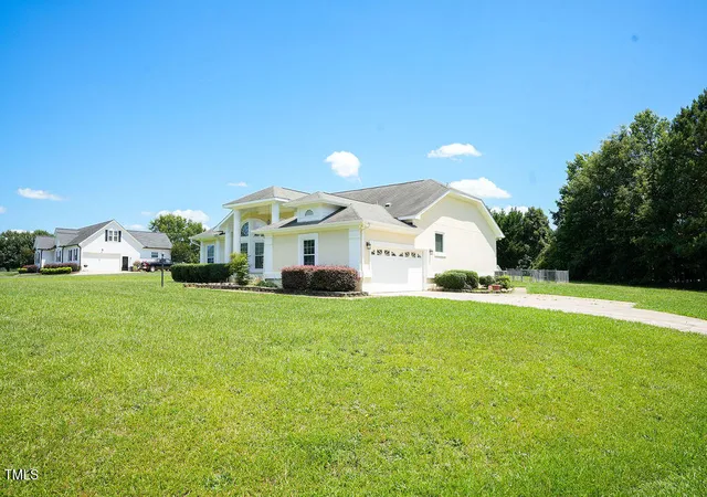 Photo 5 of Single Family Residence at 6101 Valentine St, Zebulon, NC 27597 | MLS# 10068056 | | Sold on 2026-06-12