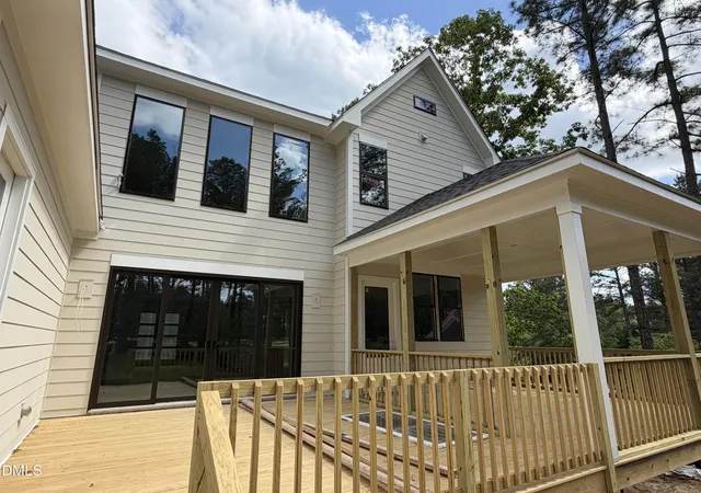 Photo 4 of Single family home for sale at 9 High Ridge Ln, Pittsboro, NC 27312 | MLS# 10068143 | Listing updated on 2026-09-08