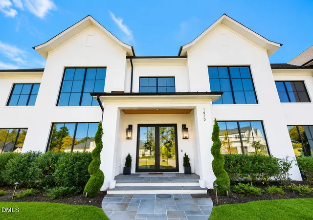 Photo 1 of Single family home for sale at 1425 Sky Vista Wy, Raleigh, NC 27613 | MLS# 10068573 | Listing updated on 2026-09-23