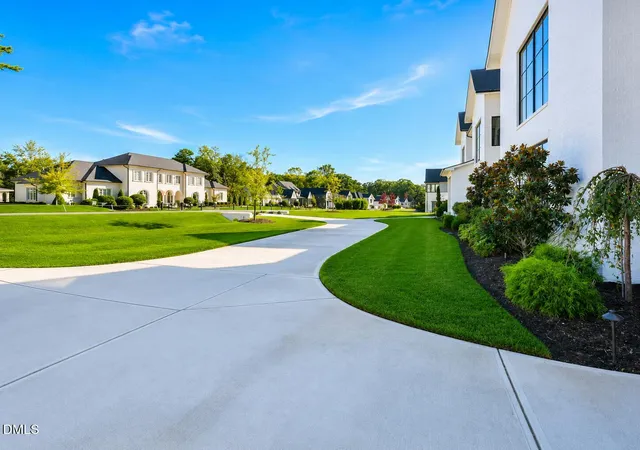 Photo 4 of Single family home for sale at 1425 Sky Vista Wy, Raleigh, NC 27613 | MLS# 10068573 | Listing updated on 2026-09-23
