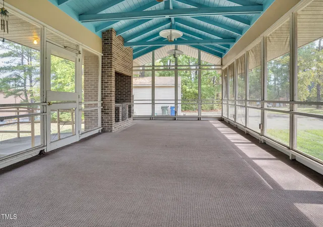 4th image of 1521 Cross Link Rd, Raleigh, NC 27610 | MLS# 10069072