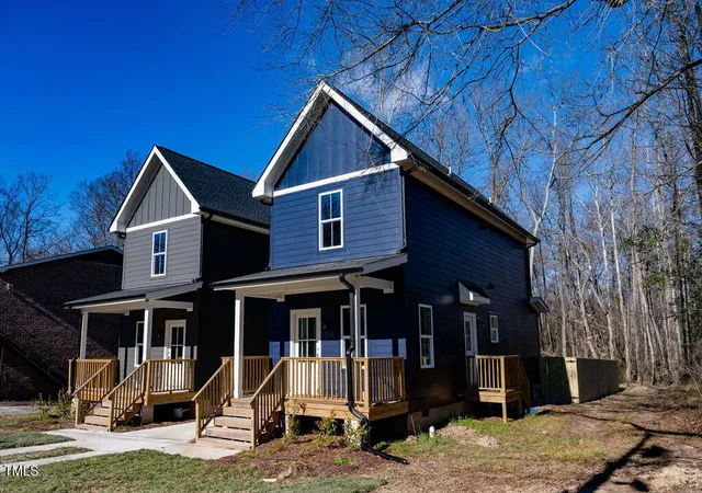 Photo 2 of Sale Pending at 1129 Elmo St, Durham, NC 27701 | MLS# 10069660 | Listing updated on 2026-07-18