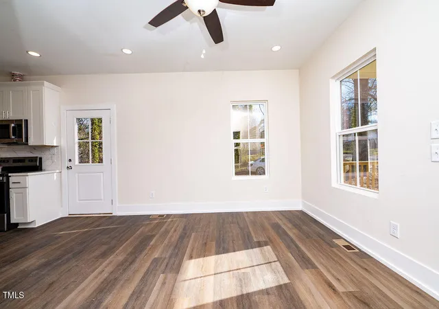 Photo 3 of Sale Pending at 1129 Elmo St, Durham, NC 27701 | MLS# 10069660 | Listing updated on 2026-07-18