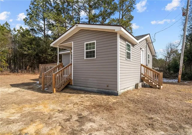 Homes for sale in Raeford, NC | 422 Doc Brown Rd, Raeford, NC 28376 | MLS# 738012
