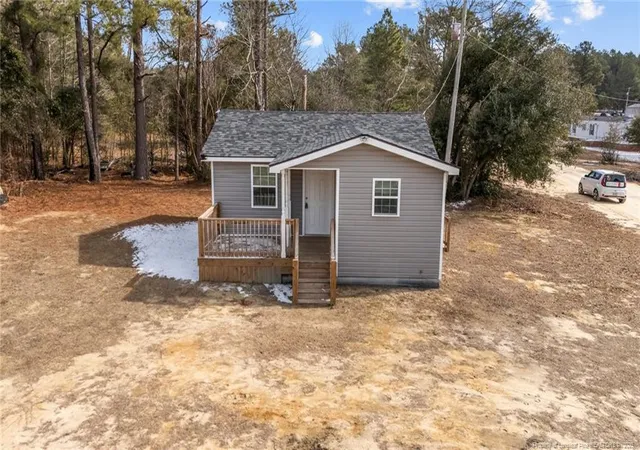 Homes for sale in Raeford, NC | 422 Doc Brown Rd, Raeford, NC 28376 | MLS# 738012
