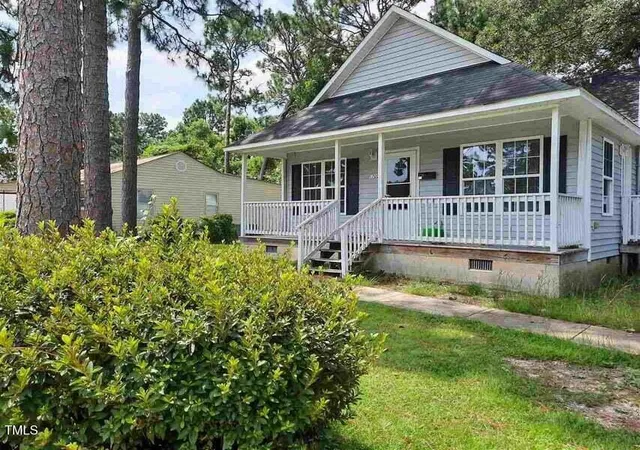 1st image of 1705 Seabrook Rd, Fayetteville, NC 28301 | MLS# 10074074
